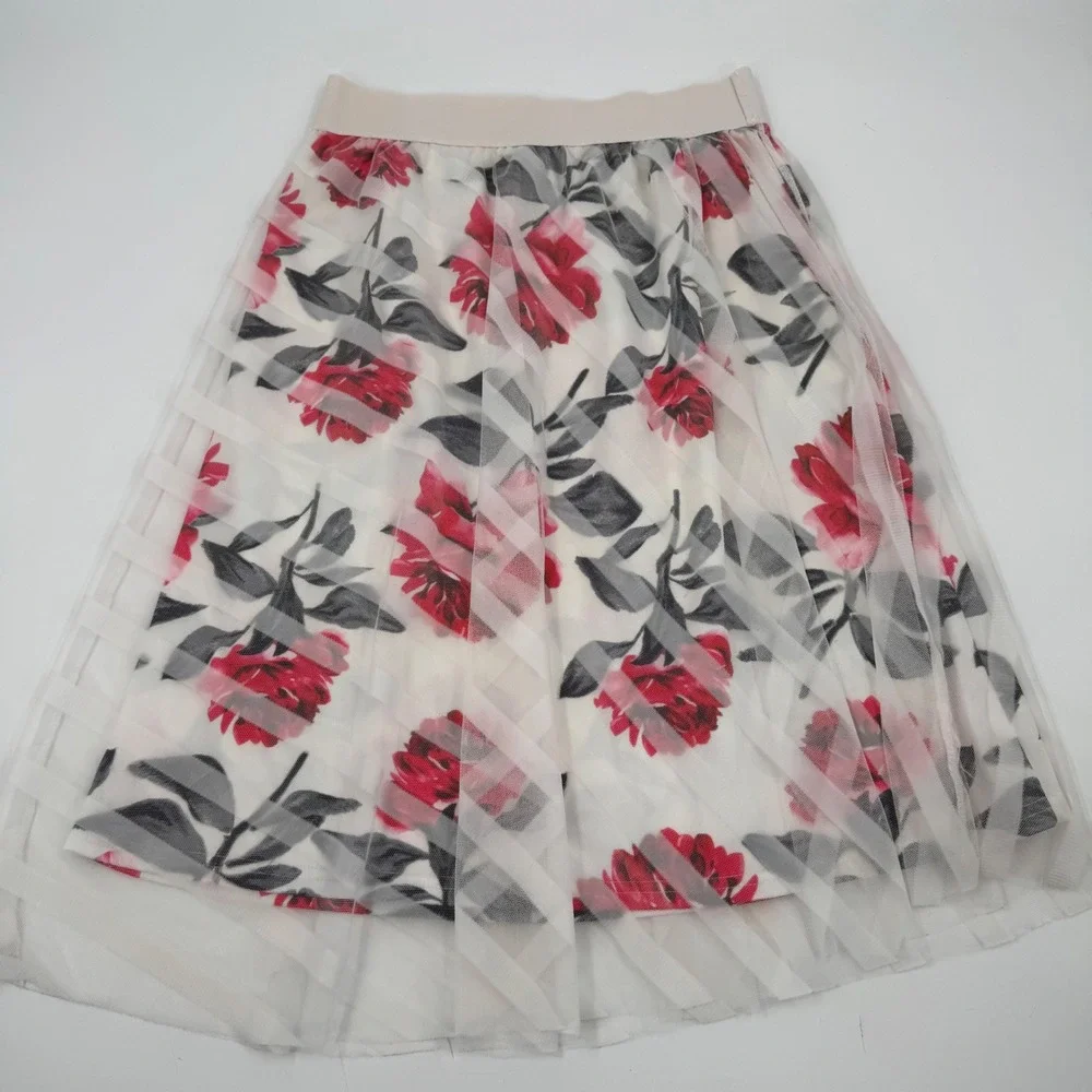 Metrowear Floral Tulle Overlay Skirt Red Gray White Women's‎ Size Small
